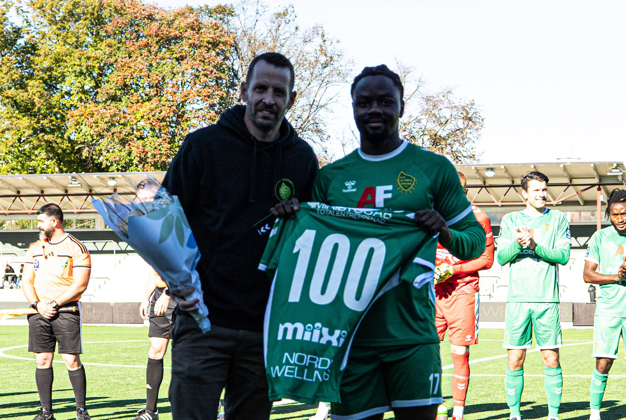 100 matcher för Martins Egbe